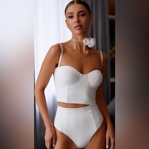 Brand New Unworn Voir June Lingerie Set